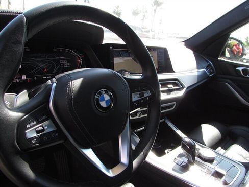 Used 2023 BMW X5 xDrive40i w/ Premium Package AWD/4WD image 11