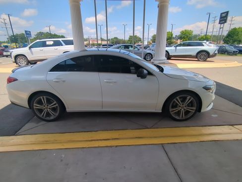 Used 2020 Mercedes-Benz CLA 250 image 2