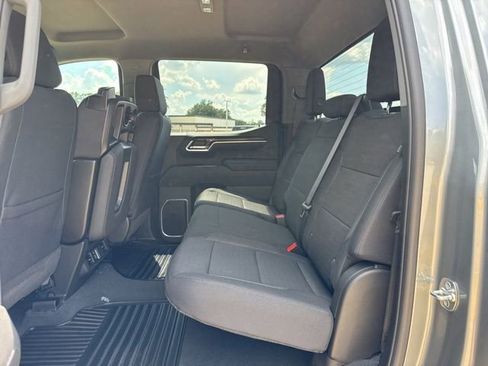 New 2026 Chevrolet Silverado 1500 LT image 17