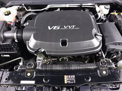 Used 2020 Chevrolet Colorado ZR2 image 41