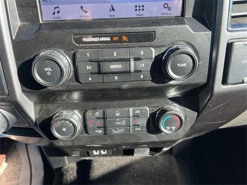 Used 2019 Ford F150 XLT w/ Equipment Group 302A Luxury image 17