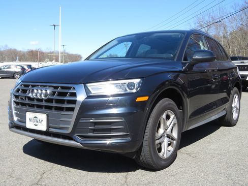 Used 2018 Audi Q5 2.0T Premium w/ Convenience Package AWD/4WD image 1