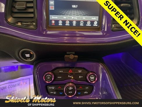 Used 2022 Dodge Challenger SXT w/ Blacktop Package image 27