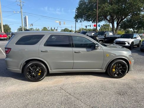 Used 2026 Dodge Durango SRT Hellcat w/ Premium Group AWD/4WD image 5