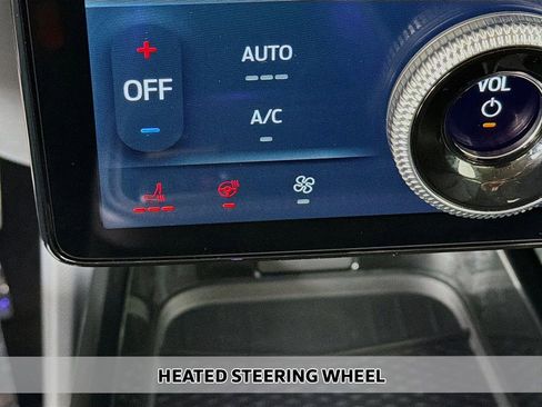 Used 2025 Ford Mustang Mach-E Premium image 9