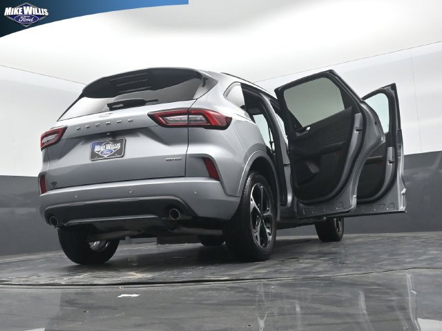 Used 2023 Ford Escape ST-Line Select w/ Tech Pack #2 AWD/4WD image 29