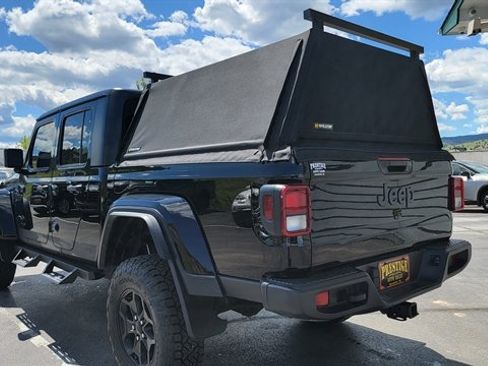 Used 2021 Jeep Gladiator Sport AWD/4WD image 12