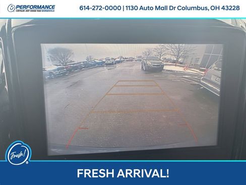 Used 2019 Chevrolet Traverse LT image 22