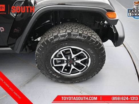 Used 2026 Jeep Wrangler Unlimited Rubicon AWD/4WD image 30