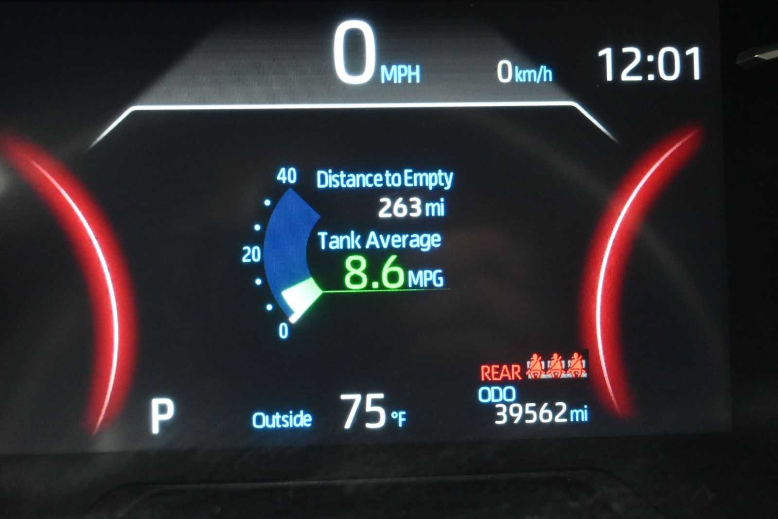Used 2025 Toyota RAV4 LE FWD image 15