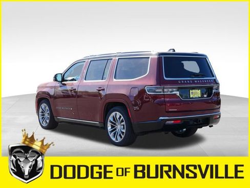 Used 2023 Jeep Grand Wagoneer Series II AWD/4WD image 6