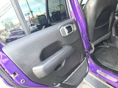 Used 2023 Jeep Wrangler Unlimited Sahara w/ Cold Weather Group image 36