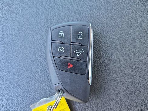 Used 2024 Chevrolet Silverado 2500 LT AWD/4WD image 35