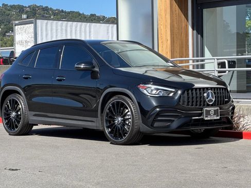 Used 2022 Mercedes-Benz GLA 35 AMG 4MATIC image 9