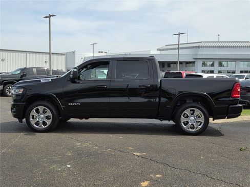 New 2026 RAM 1500 Big Horn AWD/4WD image 8