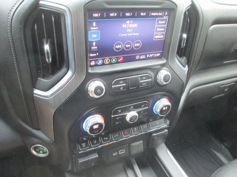 Used 2020 GMC Sierra 2500 Denali w/ Denali Ultimate Package image 30