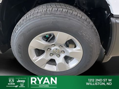 New 2026 RAM 1500 Tradesman AWD/4WD image 16