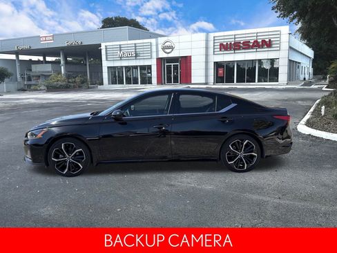 Certified 2024 Nissan Altima 2.5 SR image 6