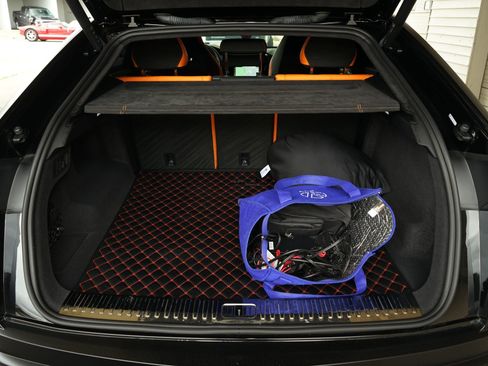 Used 2022 Lamborghini Urus image 34