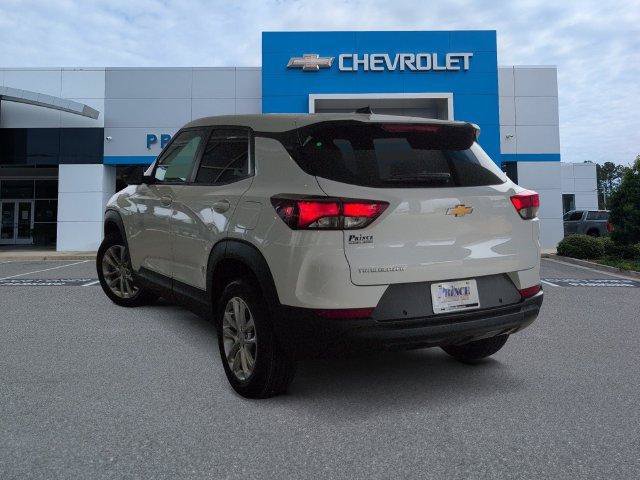 New 2026 Chevrolet TrailBlazer LS w/ LS Convenience Package FWD image 11