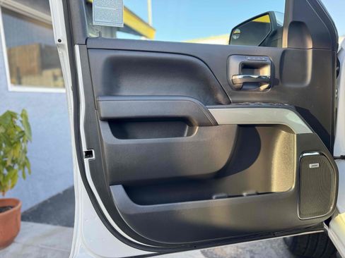 Used 2017 Chevrolet Silverado 1500 LTZ Z71 w/ LTZ Plus Package image 34