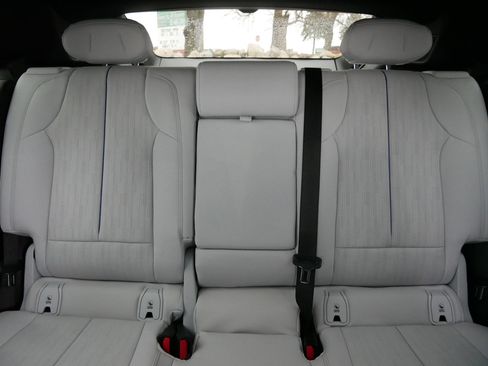 New 2026 Cadillac Lyriq Premium Luxury image 11