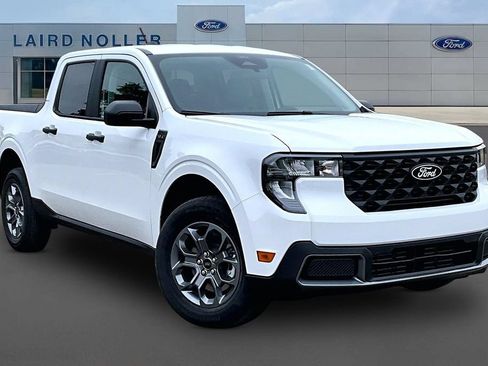 New 2026 Ford Maverick XLT AWD/4WD image 2