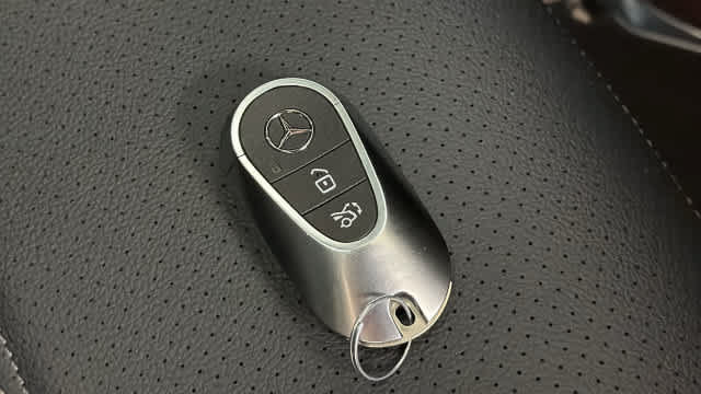 Certified 2026 Mercedes-Benz GLC 300 4MATIC image 35