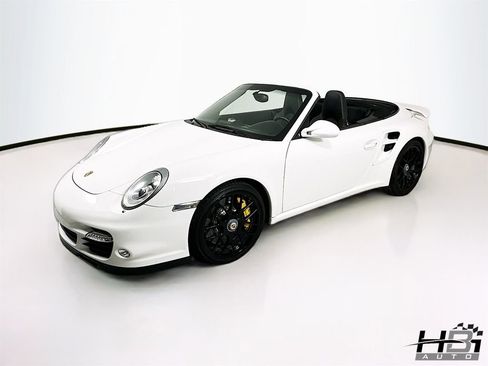 Used 2011 Porsche 911 Turbo S image 24
