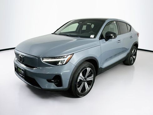 Used 2023 Volvo C40 P8 Recharge Plus AWD/4WD image 3