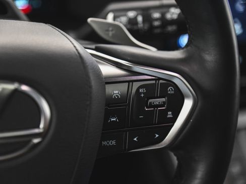 Used 2024 Lexus GX 550 w/ Cold Area Package AWD/4WD image 24