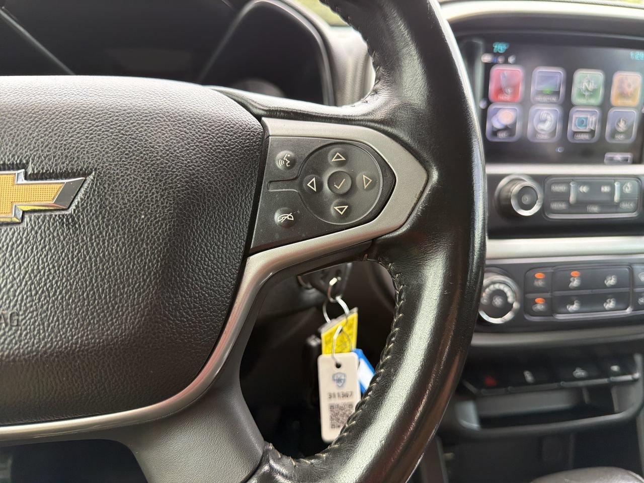 Used 2018 Chevrolet Colorado LT RWD image 25