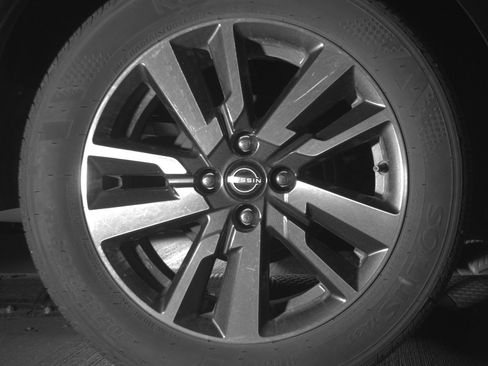 Used 2025 Nissan Versa SV image 15