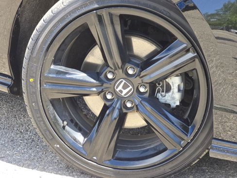 Used 2024 Honda Accord Sport image 10