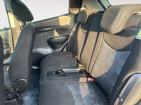 Used 2016 Chevrolet Spark LT image 13