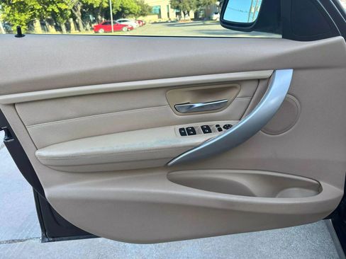 Used 2014 BMW 320i xDrive Sedan image 8