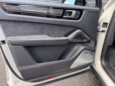 Certified 2023 Porsche Cayenne Turbo GT image 14