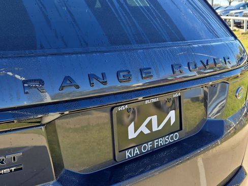 Used 2021 Land Rover Range Rover Sport HST image 11