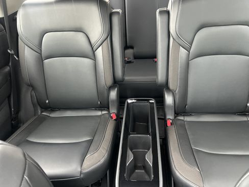 Used 2022 Nissan Pathfinder SL w/ SL Premium Package FWD image 30