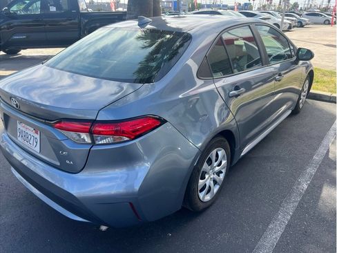 Certified 2022 Toyota Corolla LE w/ Carpet Mat Package (TMS) FWD image 3