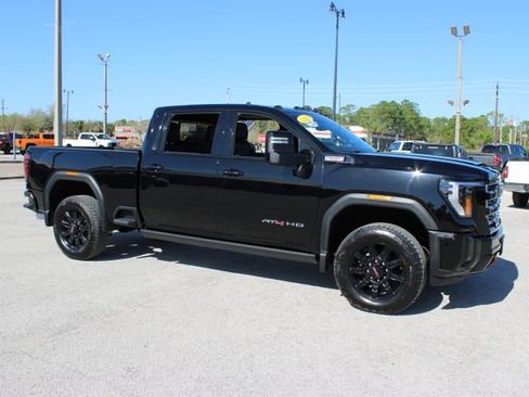 Used 2025 GMC Sierra 2500 AT4 w/ AT4 Premium Plus Package image 15