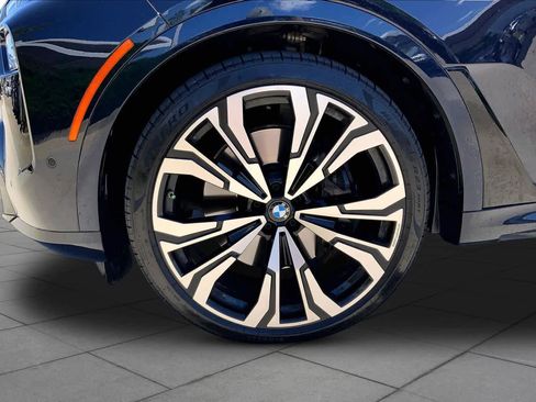 Certified 2023 BMW X7 M60i w/ Executive Package AWD/4WD image 10