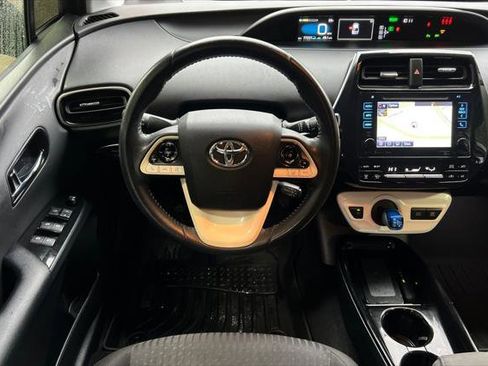 Certified 2018 Toyota Prius Four image 14