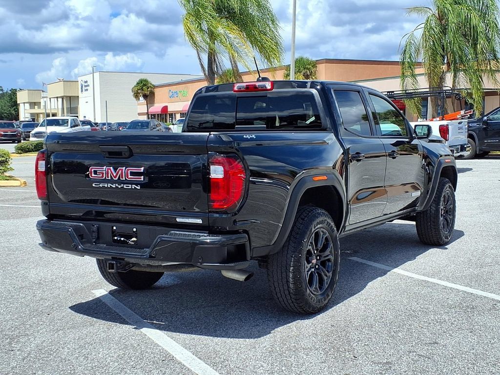 Used 2025 GMC Canyon Elevation w/ Convenience Package AWD/4WD image 7