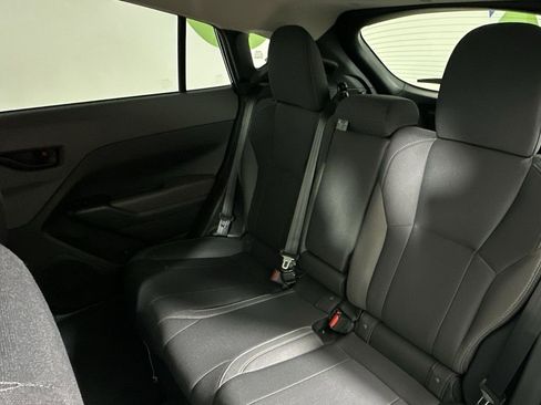 New 2025 Subaru Crosstrek 2.0i Premium image 17