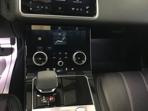 Used 2023 Land Rover Range Rover Velar S image 18