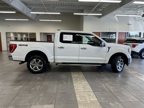 Certified 2022 Ford F150 XLT w/ Equipment Group 302A High image 14