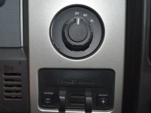 Used 2013 Ford F150 XLT w/ Luxury Equipment Group AWD/4WD image 24