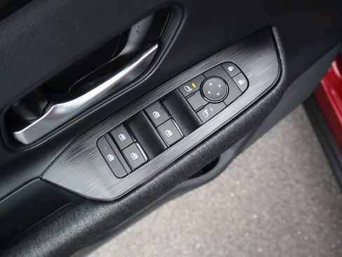 New 2026 Nissan Kicks SV image 16