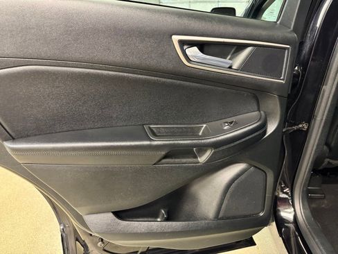 Used 2022 Ford Edge SEL AWD/4WD image 15